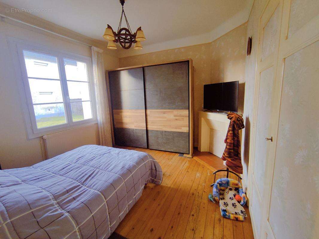 Maison à CHATELLERAULT