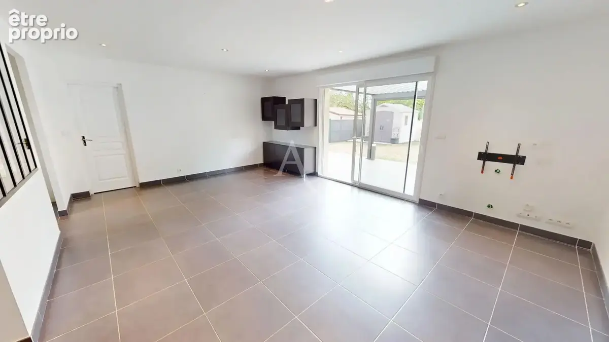 Maison Donnery  163.42 m2 - photo 2