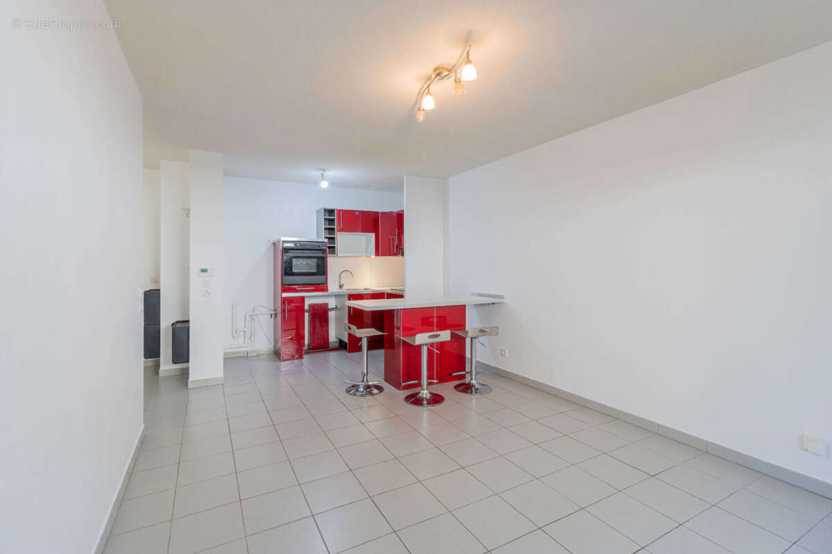 Appartement à MARSEILLE-12E