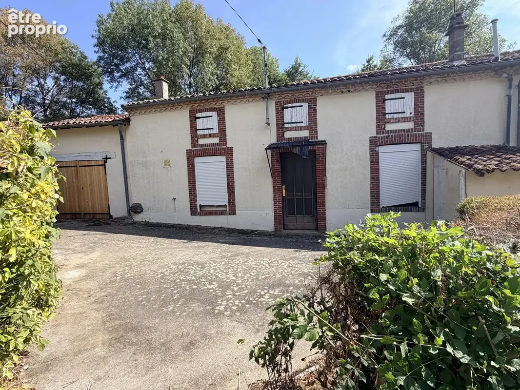 Maison à DROUX