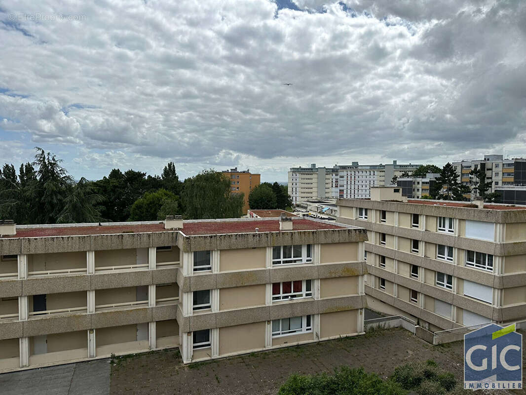 Appartement à HEROUVILLE-SAINT-CLAIR