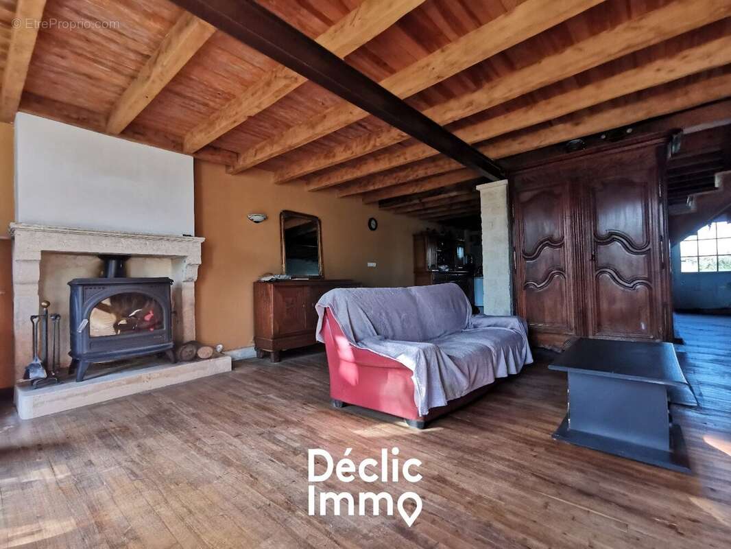 Maison en pierre  149 m²  Le Vanneau-Irleau  Cur du Marais Poitevin - photo 6