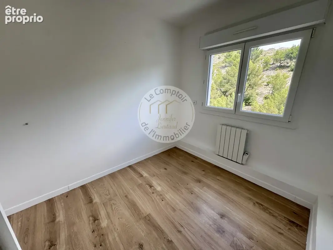Super rouvière : t4 rénové avec vue mer exceptionnelle - photo 9