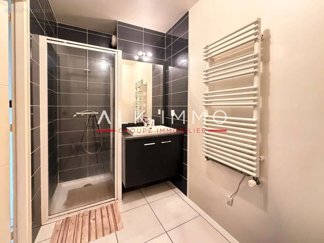 Appartement à VALLEIRY