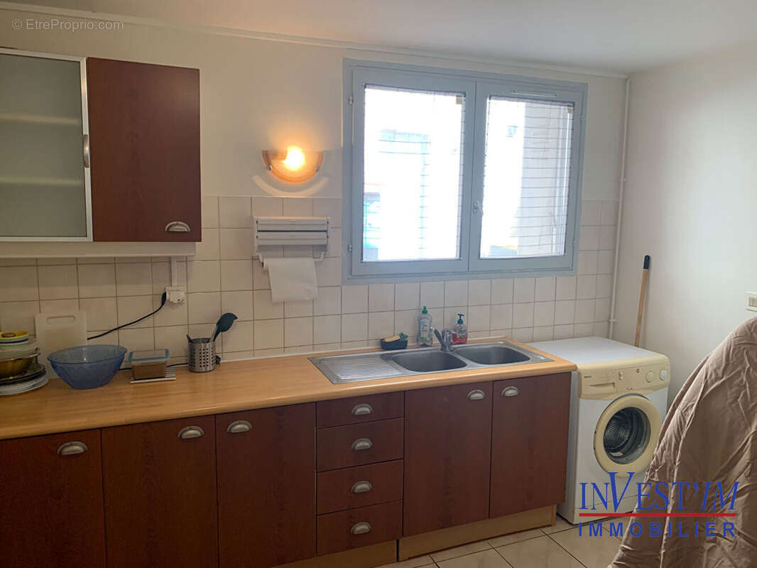 Appartement à PIERRE-BENITE