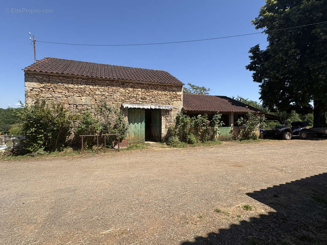 Magnifique corps de ferme en pierre avec vue imprenable   Lot (46) - photo 8
