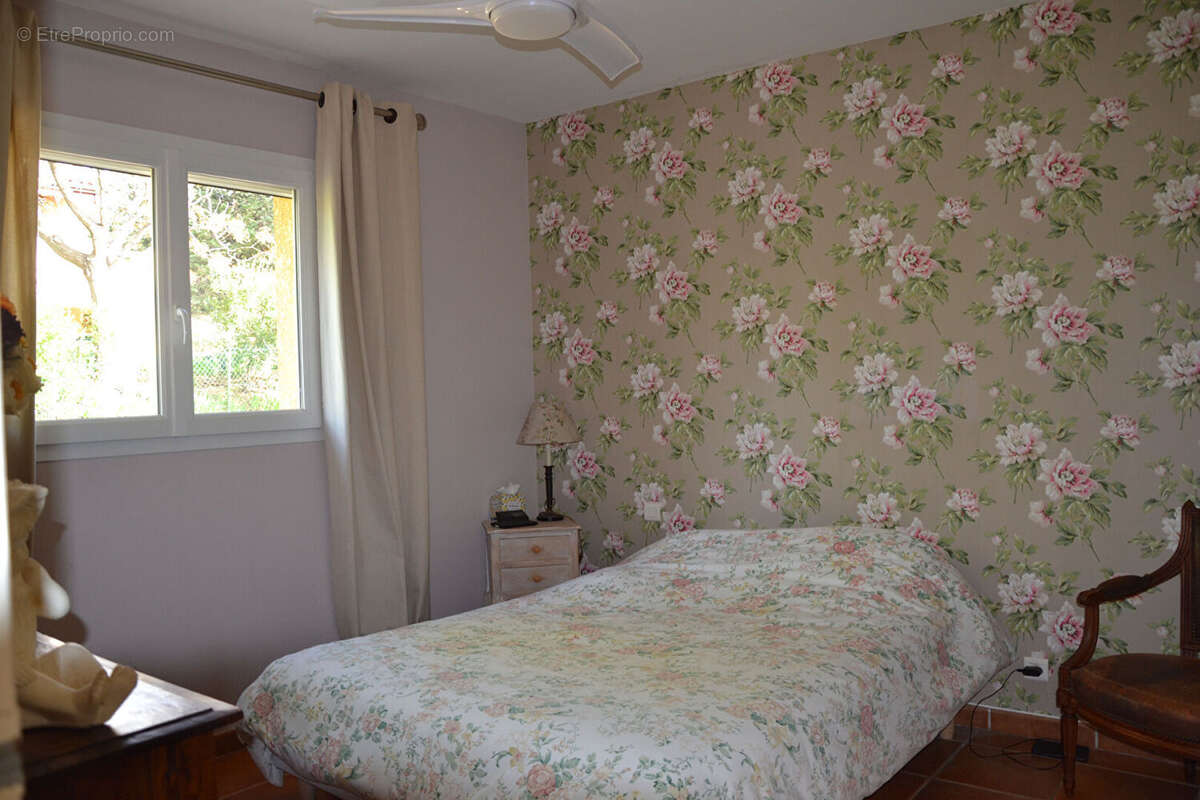 Roquebrun 34 villa 7 pièces plus studio DPE  A sur 1900 m² de terrain - photo 11