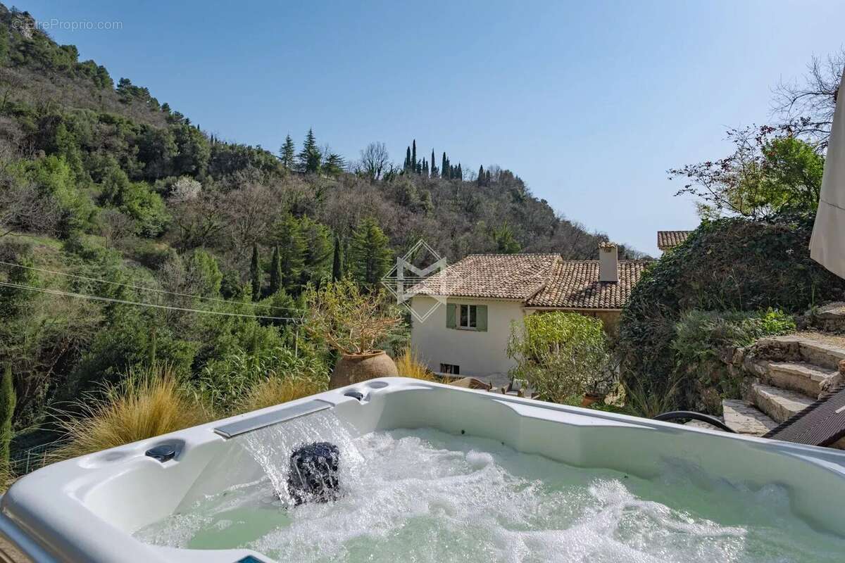 Maison à VENCE