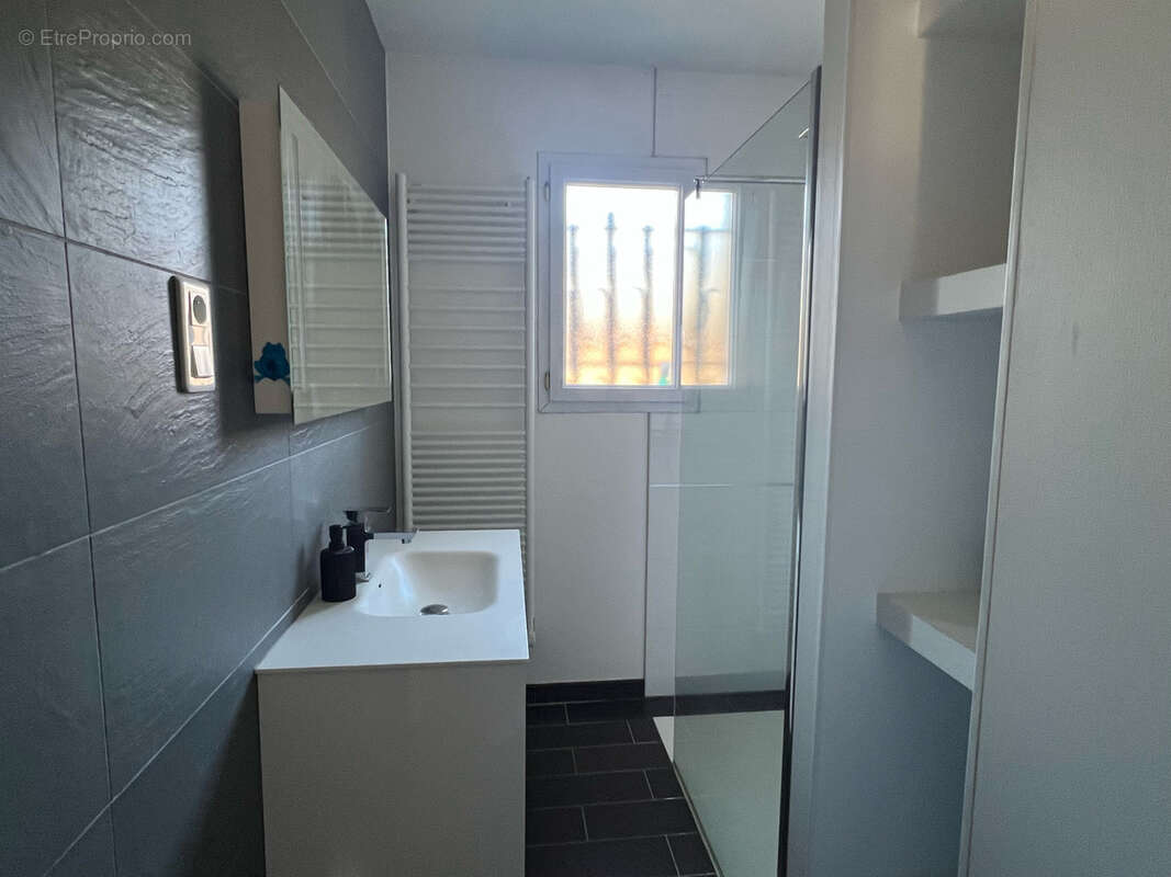 Maison à LES PONTS-DE-CE