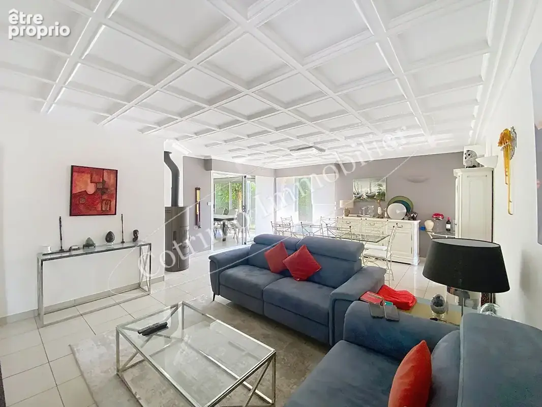 Genas Maison Plain pied 147m² Terrain 788m² - photo 3