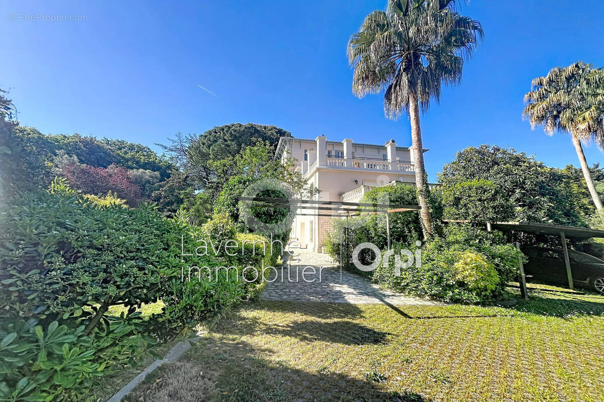 Appartement à ANTIBES