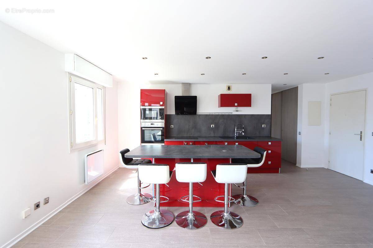 Appartement à LYON-7E