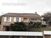 Maison à LISSAC-SUR-COUZE