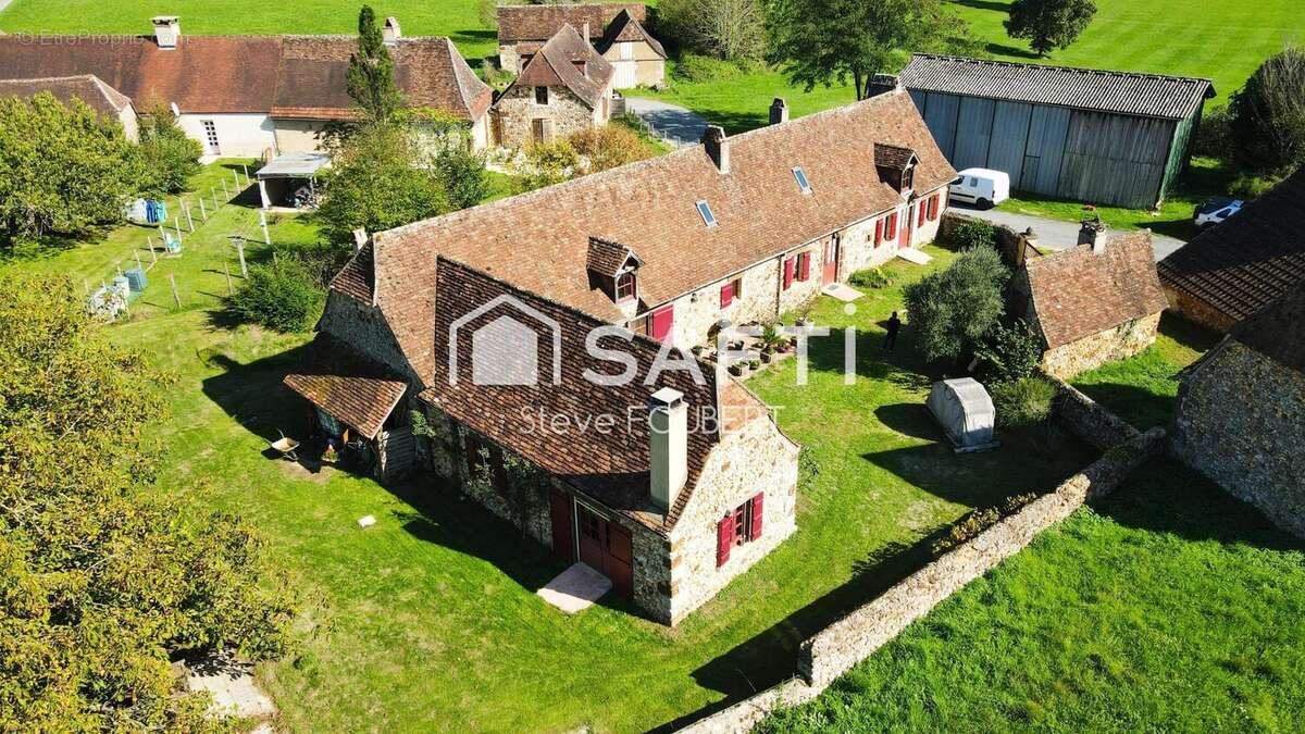 Photo 2 - Maison à ROUFFIGNAC-SAINT-CERNIN-DE-REILHAC