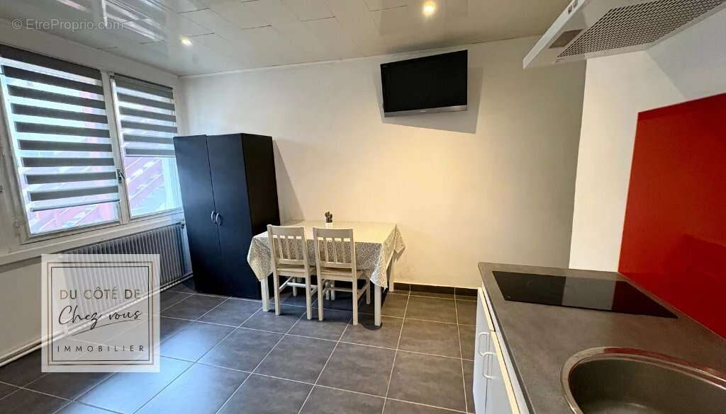 Appartement à SAINTE-SAVINE