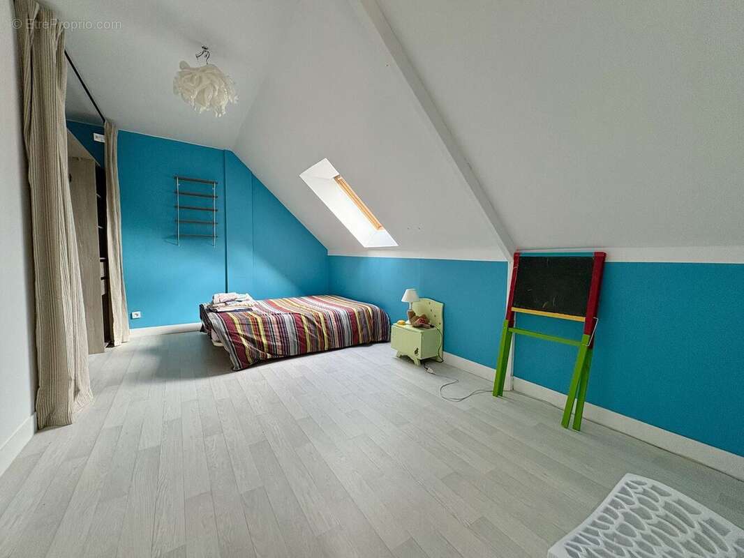 Maison 125 m² à Sainte-Suzanne-Sur-Vire  - photo 7