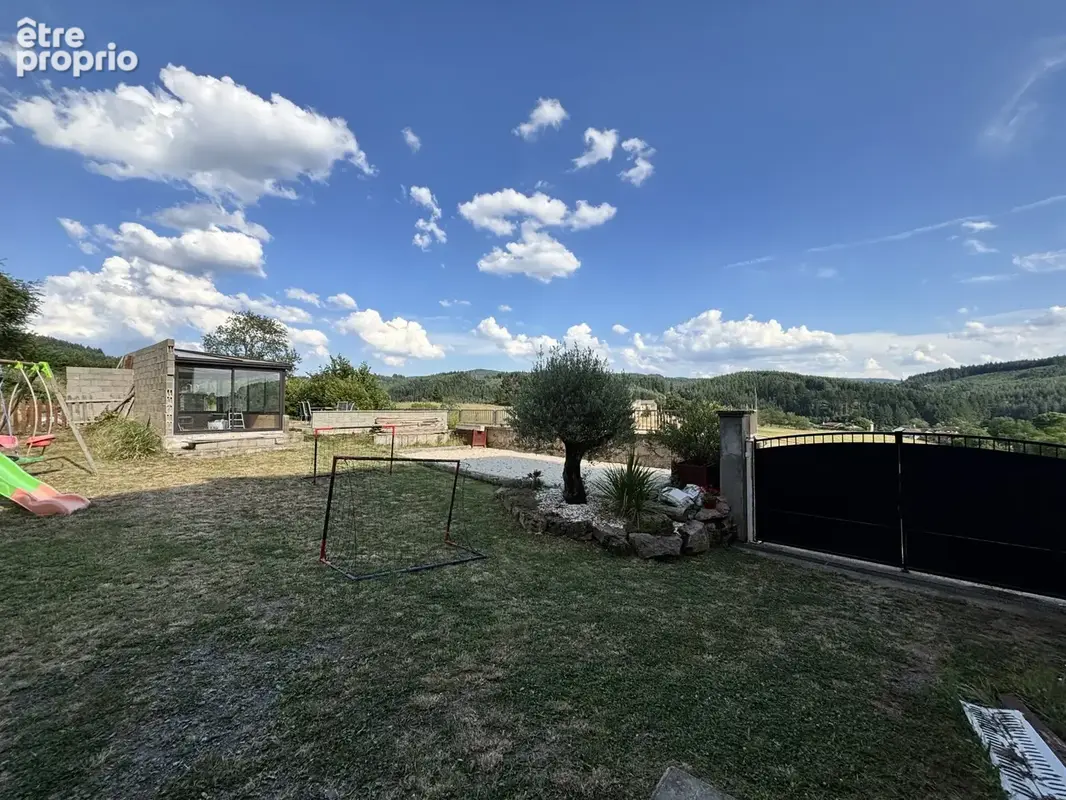 Maison 8 pièces 220 m² à vendre à Saint-Igny-De-Vers (69790) - photo 5