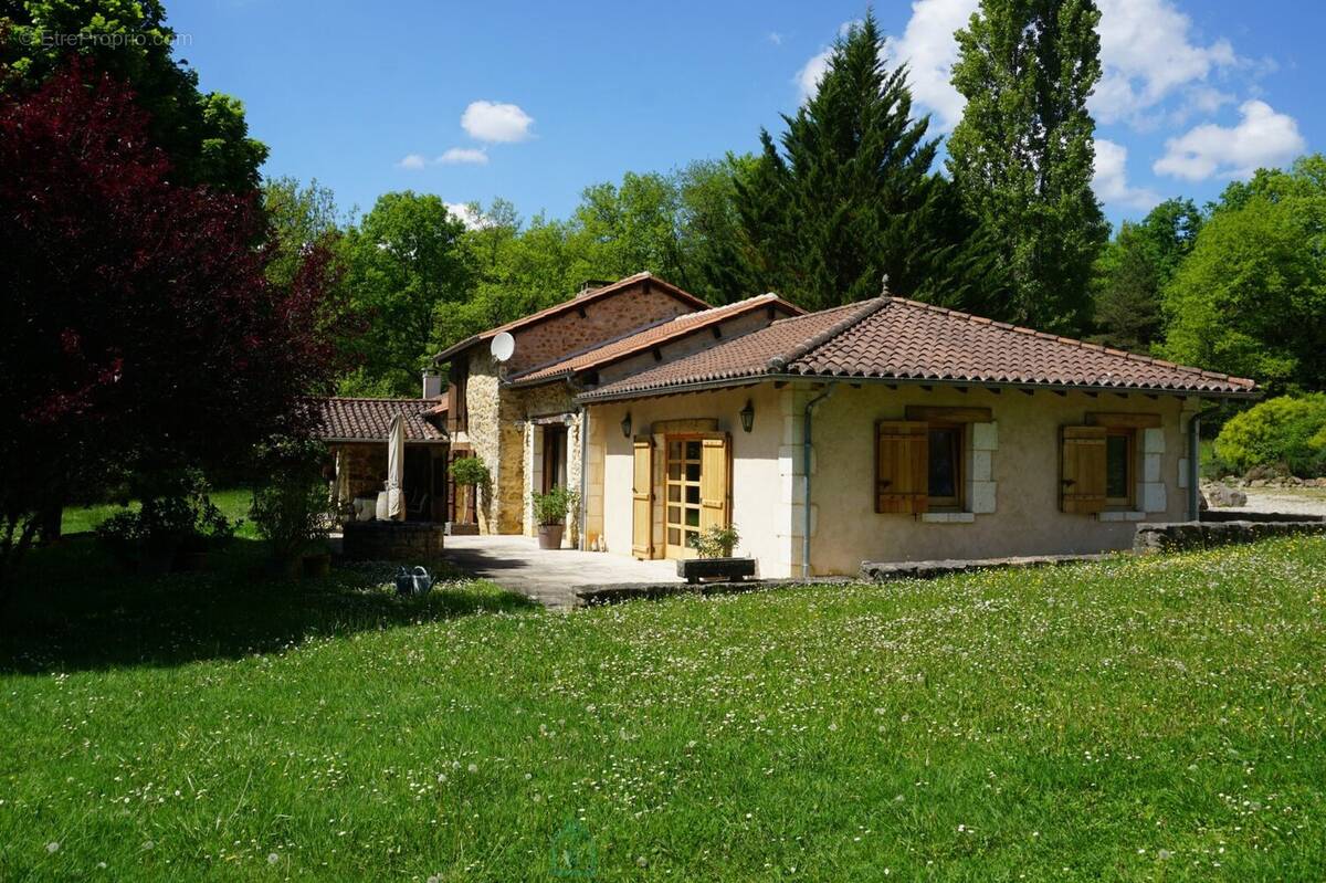 Maison à VILLARS