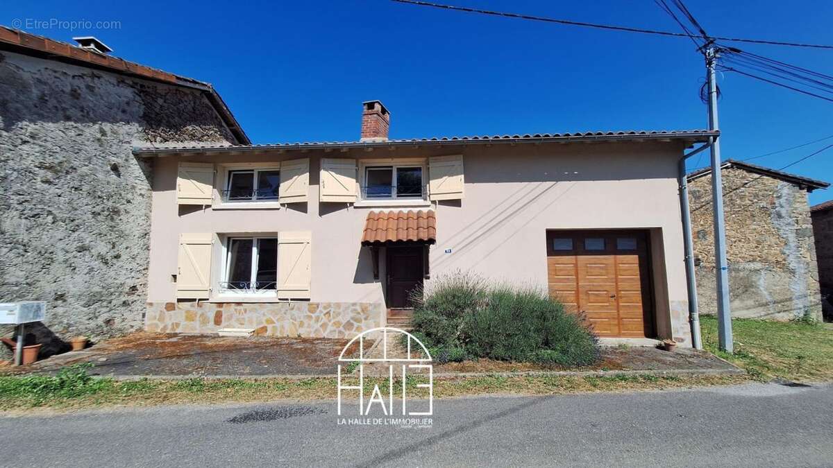 Maison à ORADOUR-SUR-GLANE