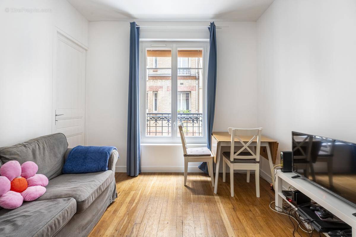 Appartement à PARIS-12E