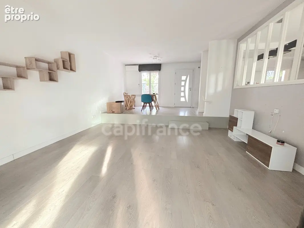 Maison à vendre 5 pièces MOUGINS (06) - photo 4