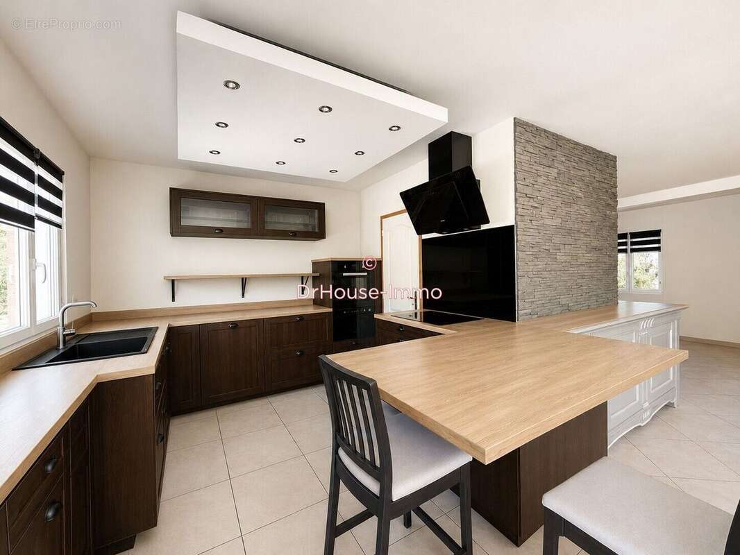 Maison 107 m² à Marsac-Sur-L'isle  - photo 4