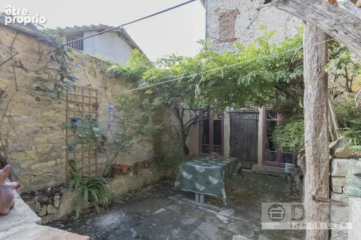 Charmante maison de village avec jardin et loggia offrant de belles vues - photo 24