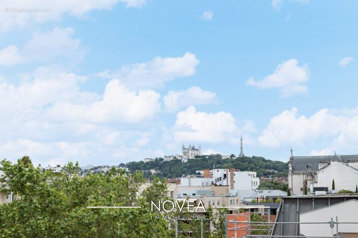 Appartement à LYON-6E