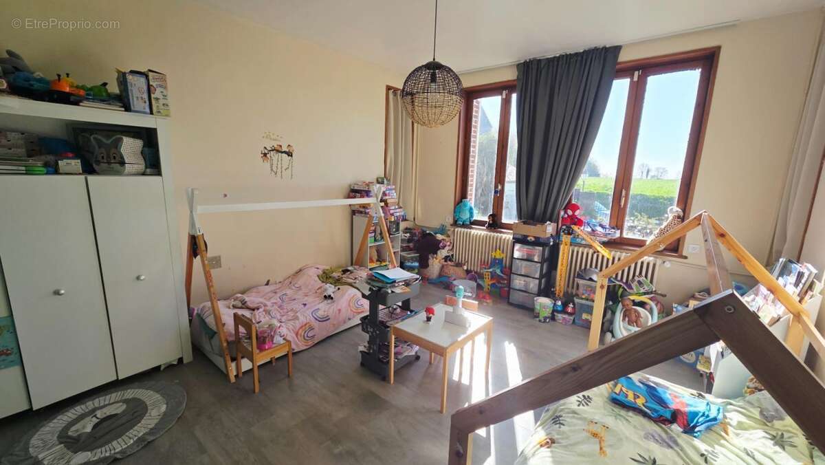 Maison à MAILLY-MAILLET