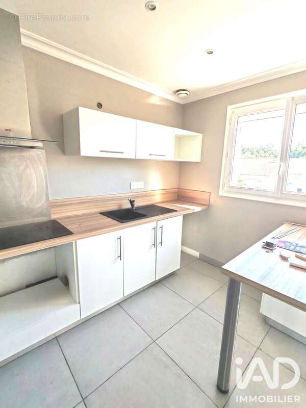 Maison 74 m² à La Roche-Sur-Yon  - photo 8