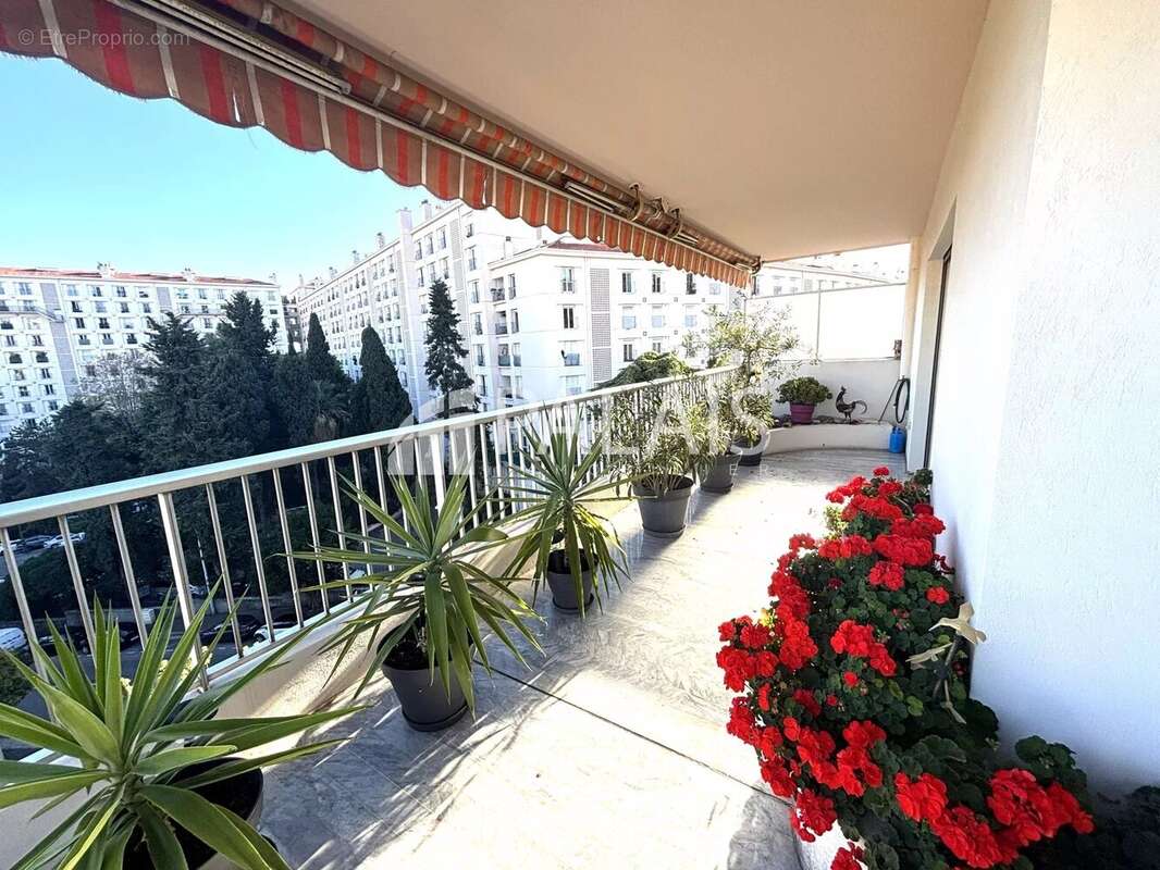 Appartement à NICE