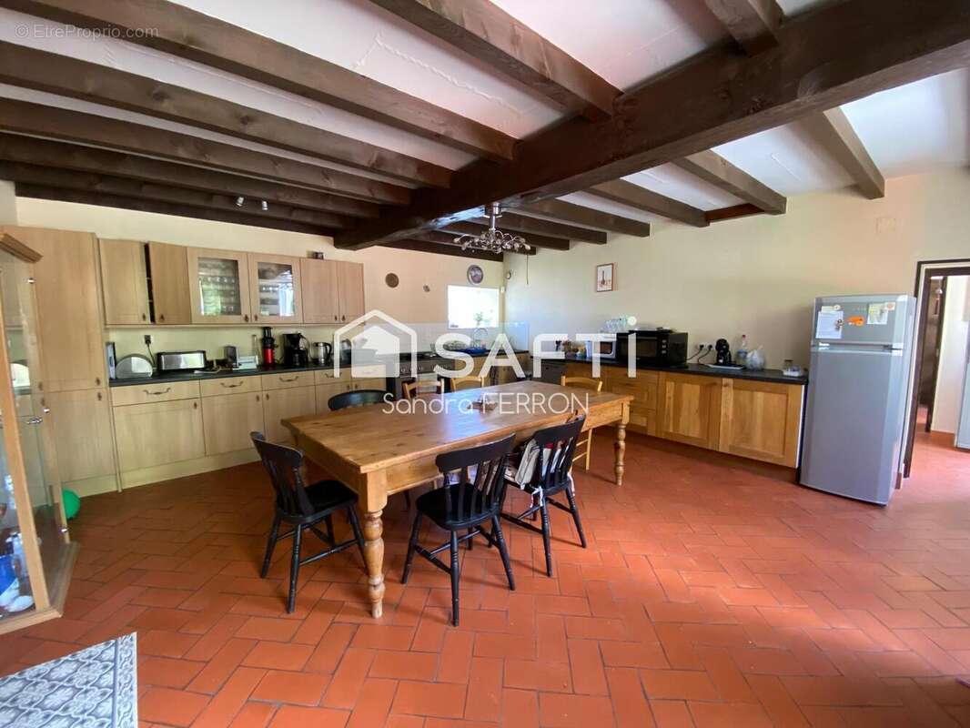 Maison 230 m² à Courant  - photo 5