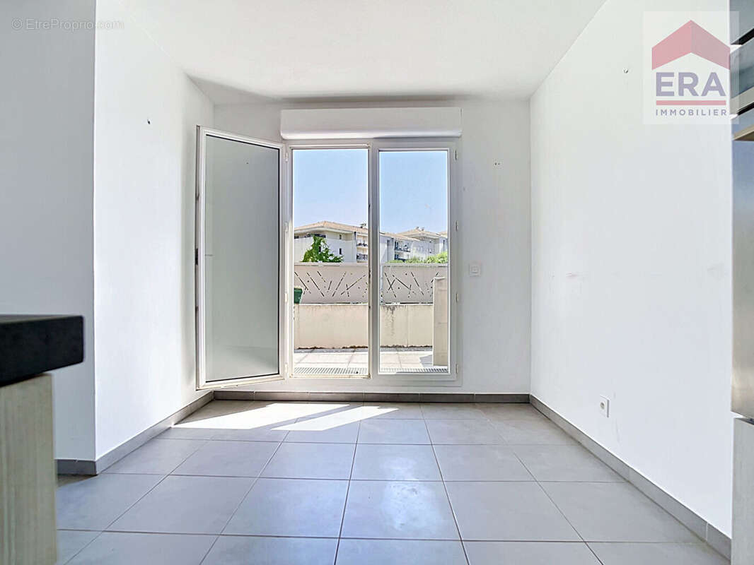 Appartement à MARSEILLE-13E