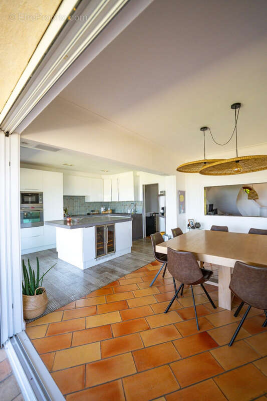 Maison avec pleine vue mer et iles de lerins - photo 4