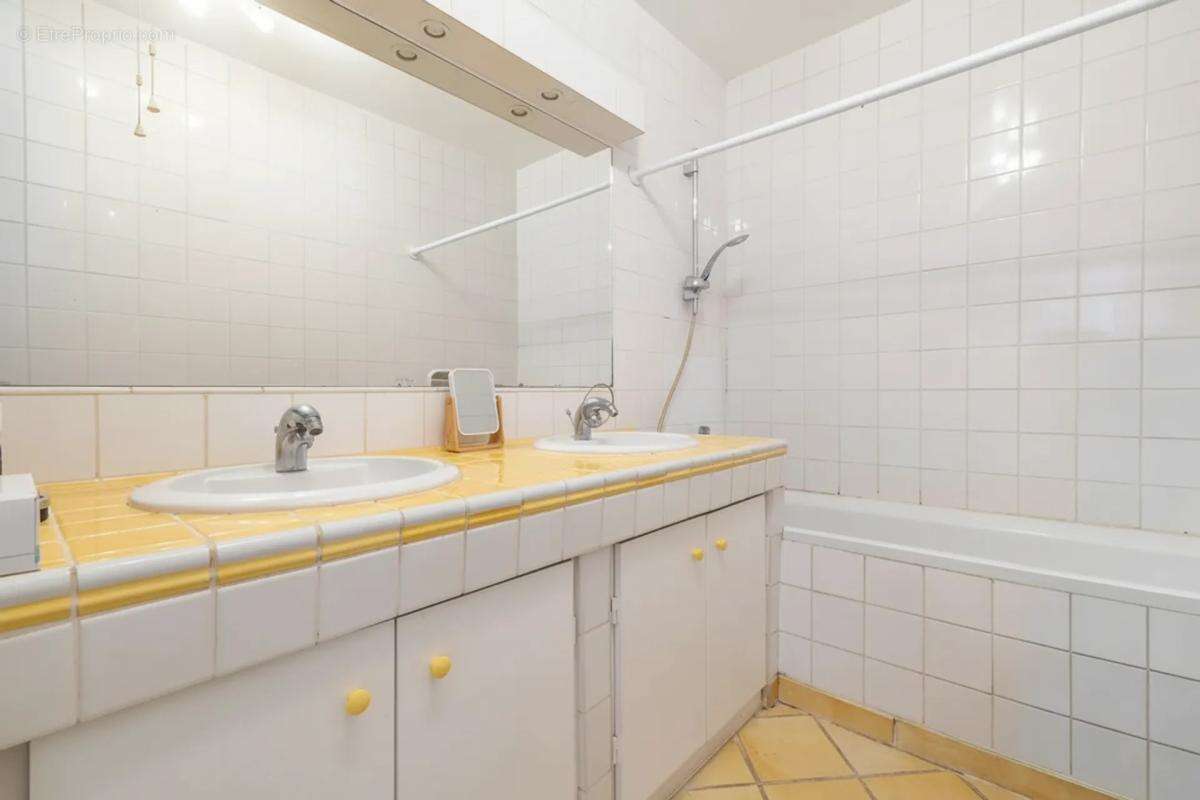Appartement à SEVRES