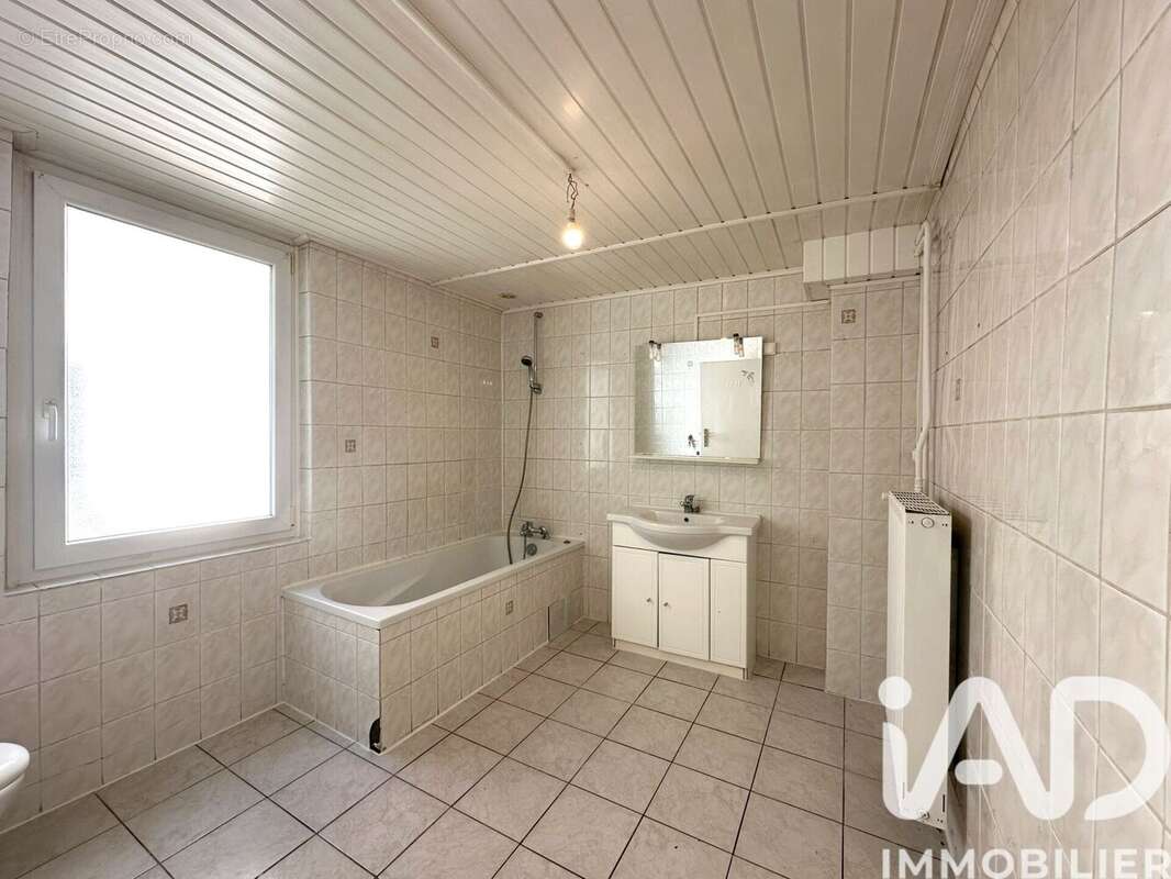 Photo 8 - Maison à L'HOPITAL