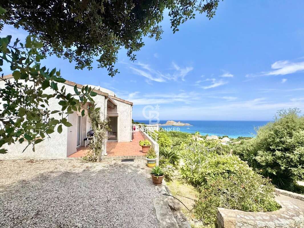 Maison à L&#039;ILE-ROUSSE