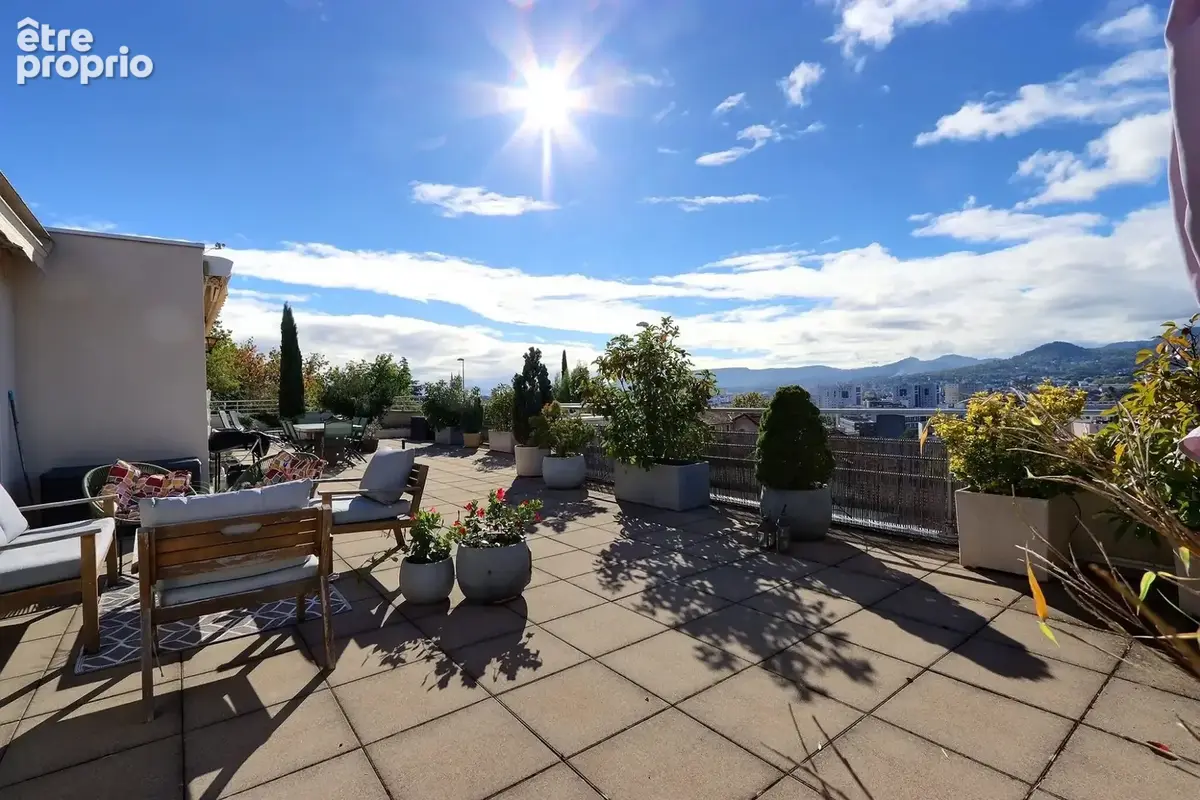 Appartement 5 pièces 128 m² à vendre à Clermont-Ferrand (63000) - photo 1