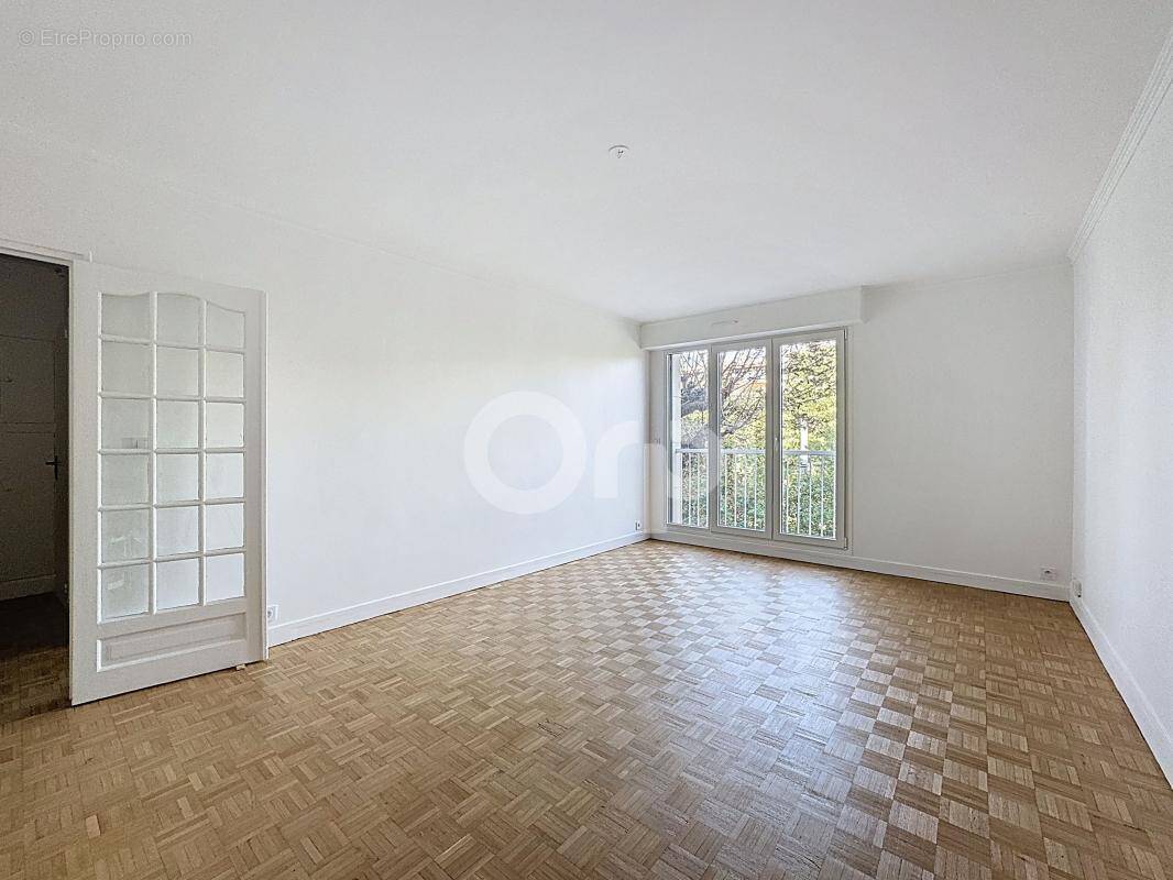 Appartement à FONTENAY-SOUS-BOIS