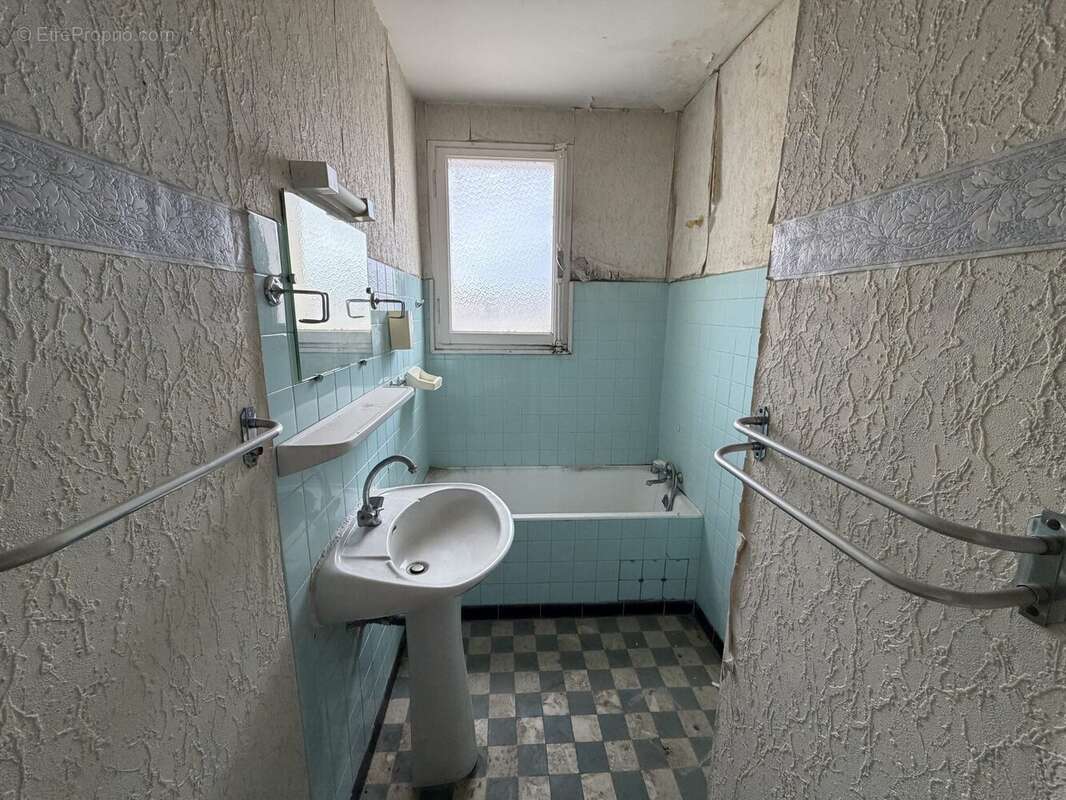 Appartement à NIMES