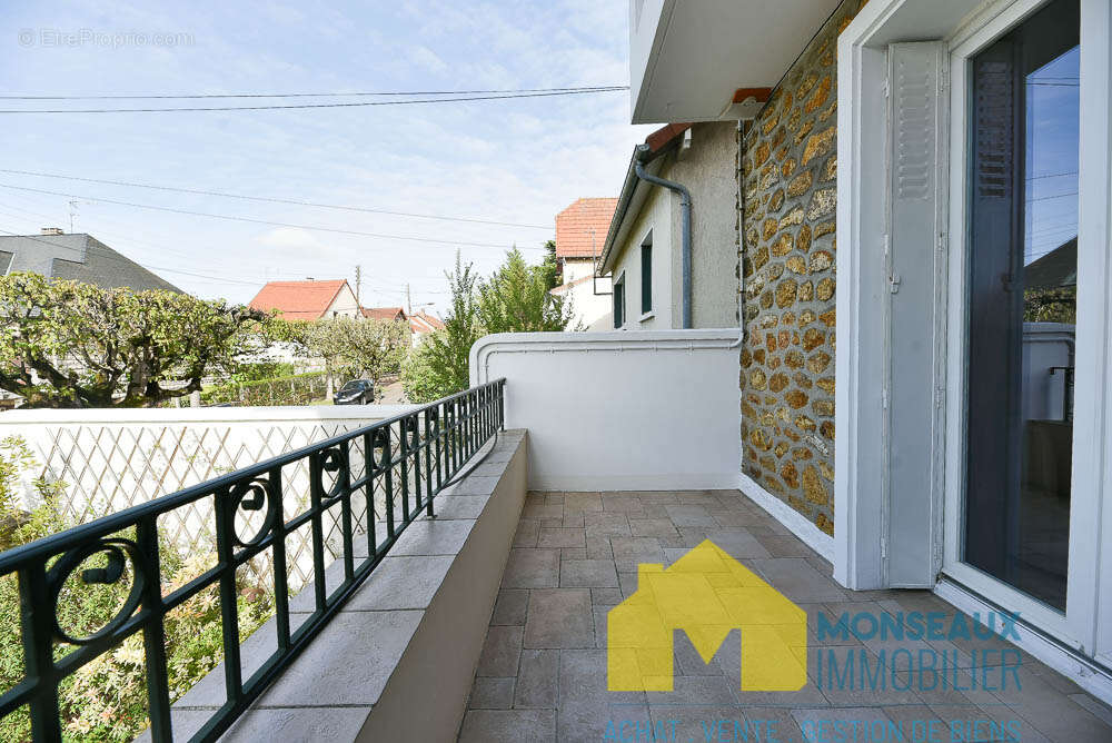 Maison à EPINAY-SUR-ORGE