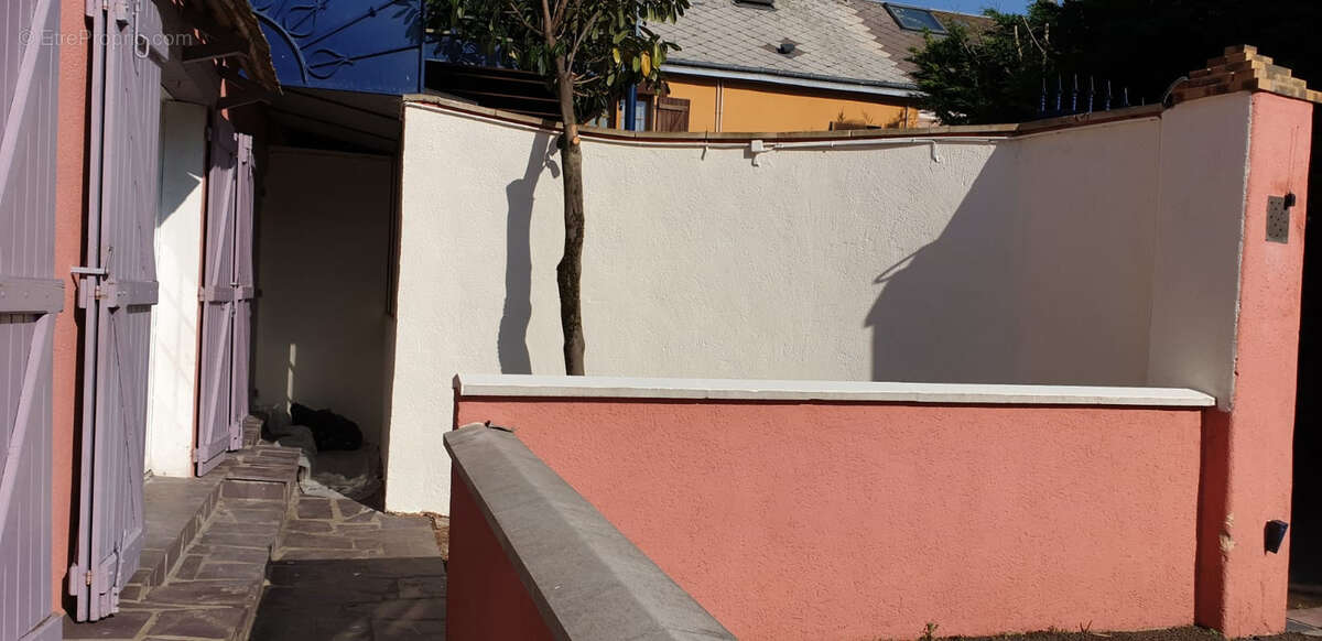 Appartement à AUNEAU