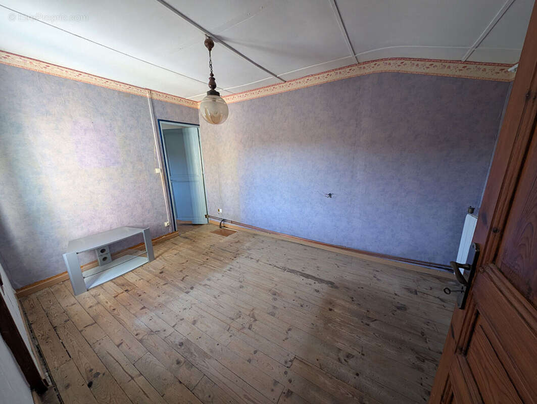 Maison avec jardin TOURNON SUD - 88m2 - photo 13