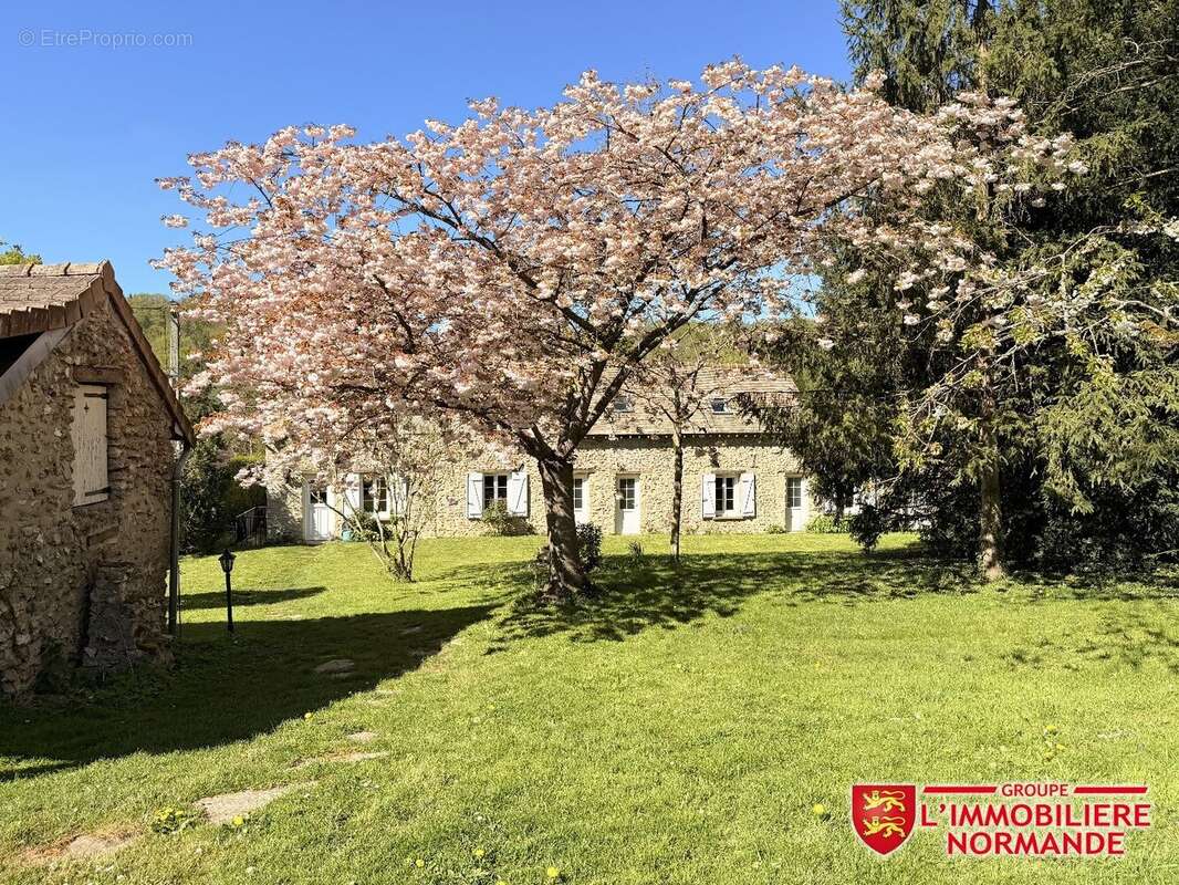 Maison à CHAMBRAY