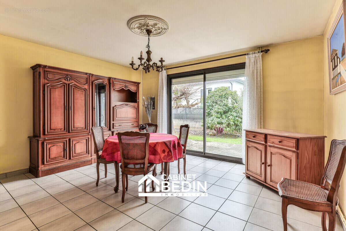 Maison à GUJAN-MESTRAS