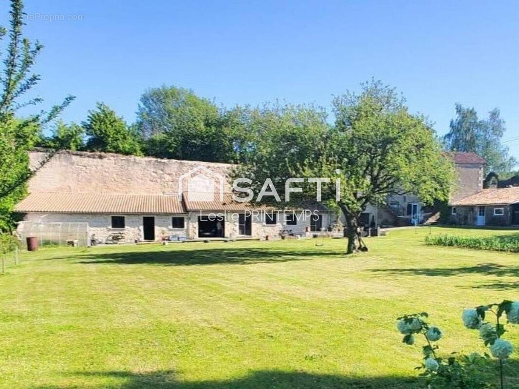Photo 1 - Maison à COULONGES-SUR-L'AUTIZE