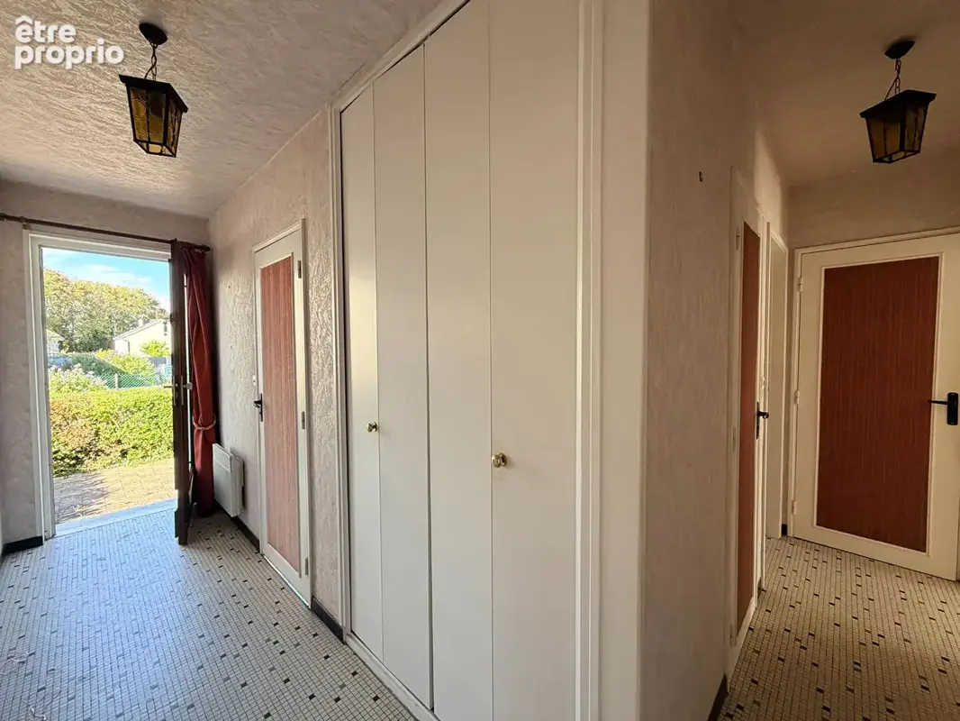 Maison de plain-pied, 2 chambres, sous-sol total, garage, dpe d, coolus - photo 9