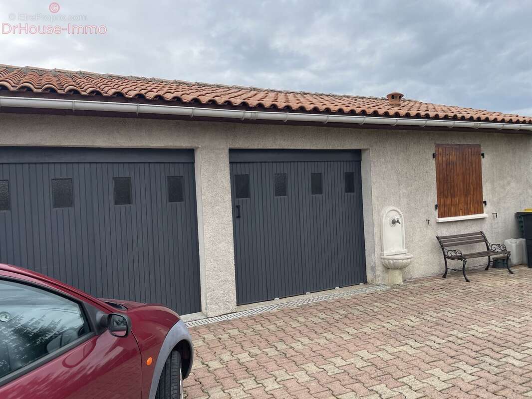 Maison à HIERSAC