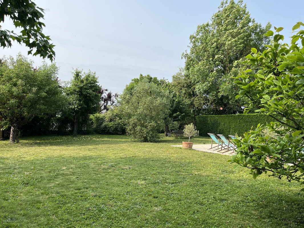 Maison à FONTAINEBLEAU