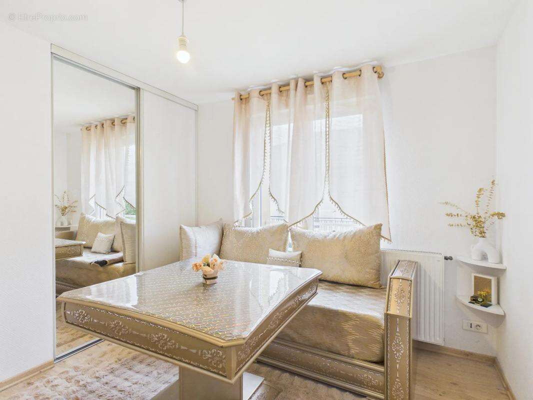 Appartement à SAINT-APOLLINAIRE